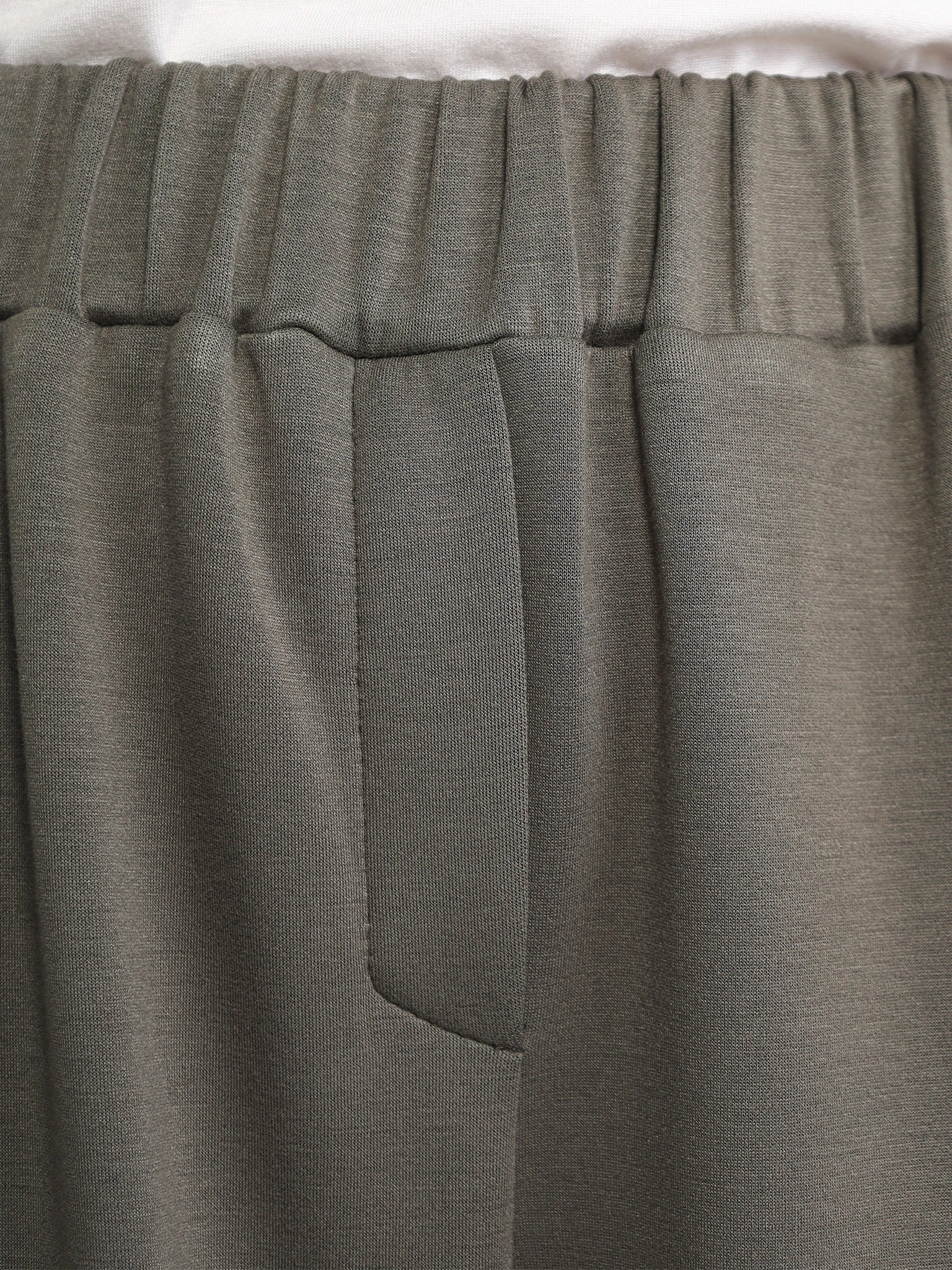 Брюки трикотажные цвета хаки с эластичным поясом